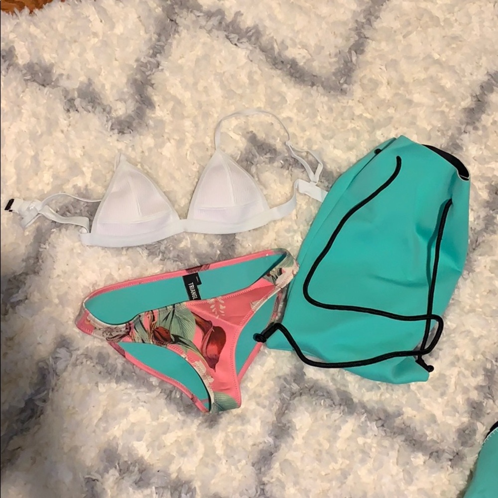 White and pink triangl bathing suit